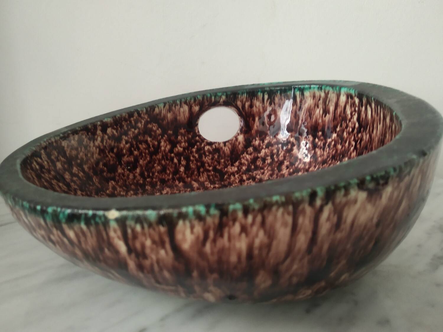 Accolay ceramic pocket emptier