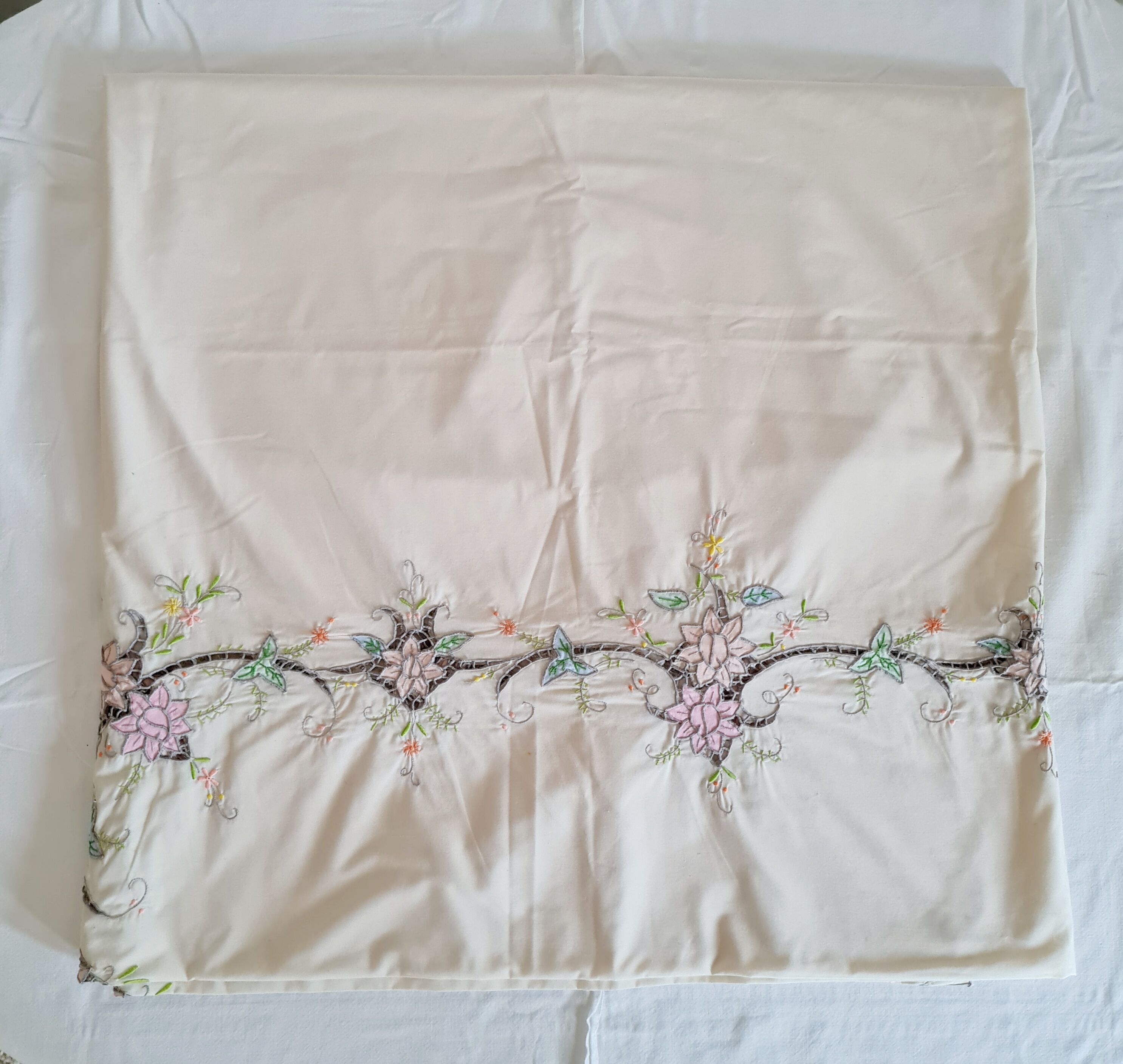 Antique embroidered tablecloth 254x166