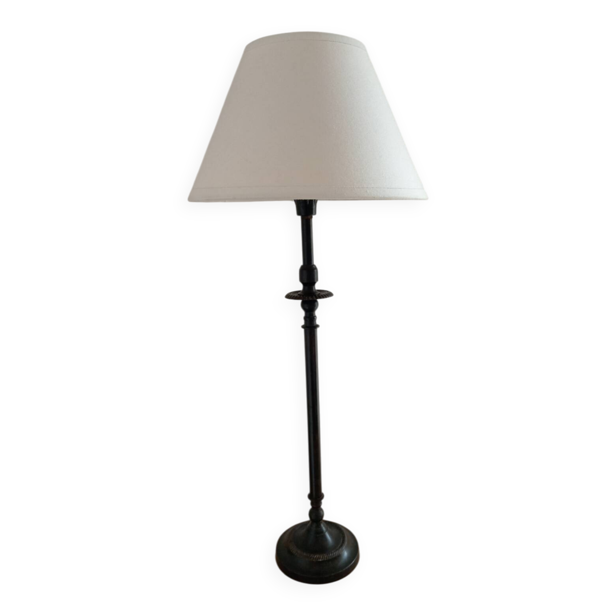 Chehoma stem lamp