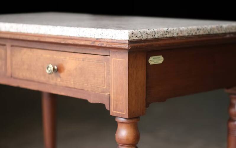 Table, bureau marqué L'ameublement, années 20-30