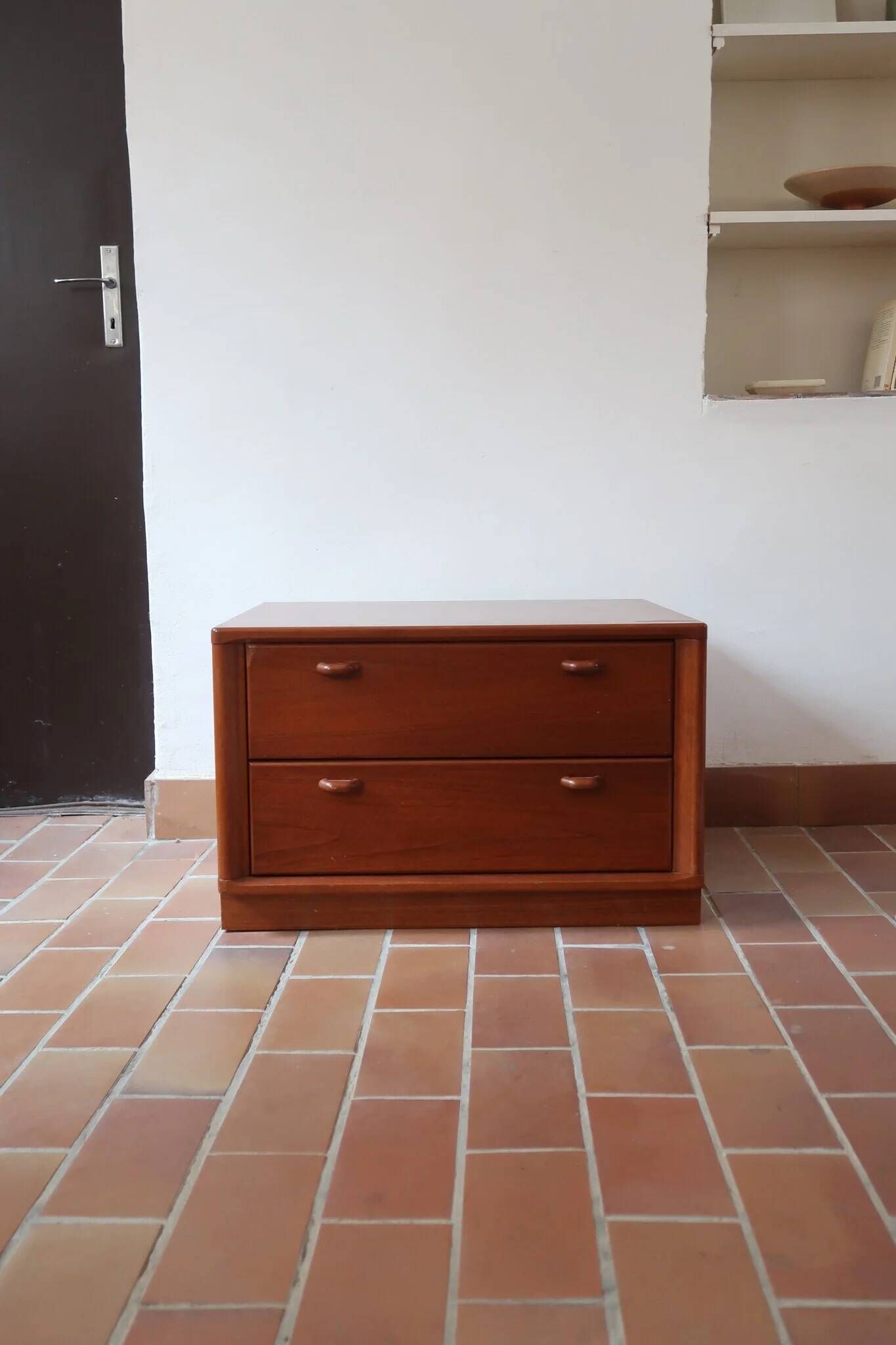 Small piece of furniture with 2 drawers in teak, bedside table or end table.
