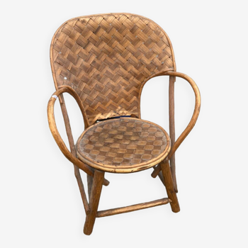 Children's armchair in woven chestnut