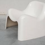 Pair of 'Space Age' Fibreglass 'Toga' Armchairs by Sergio Mazza for Artemide