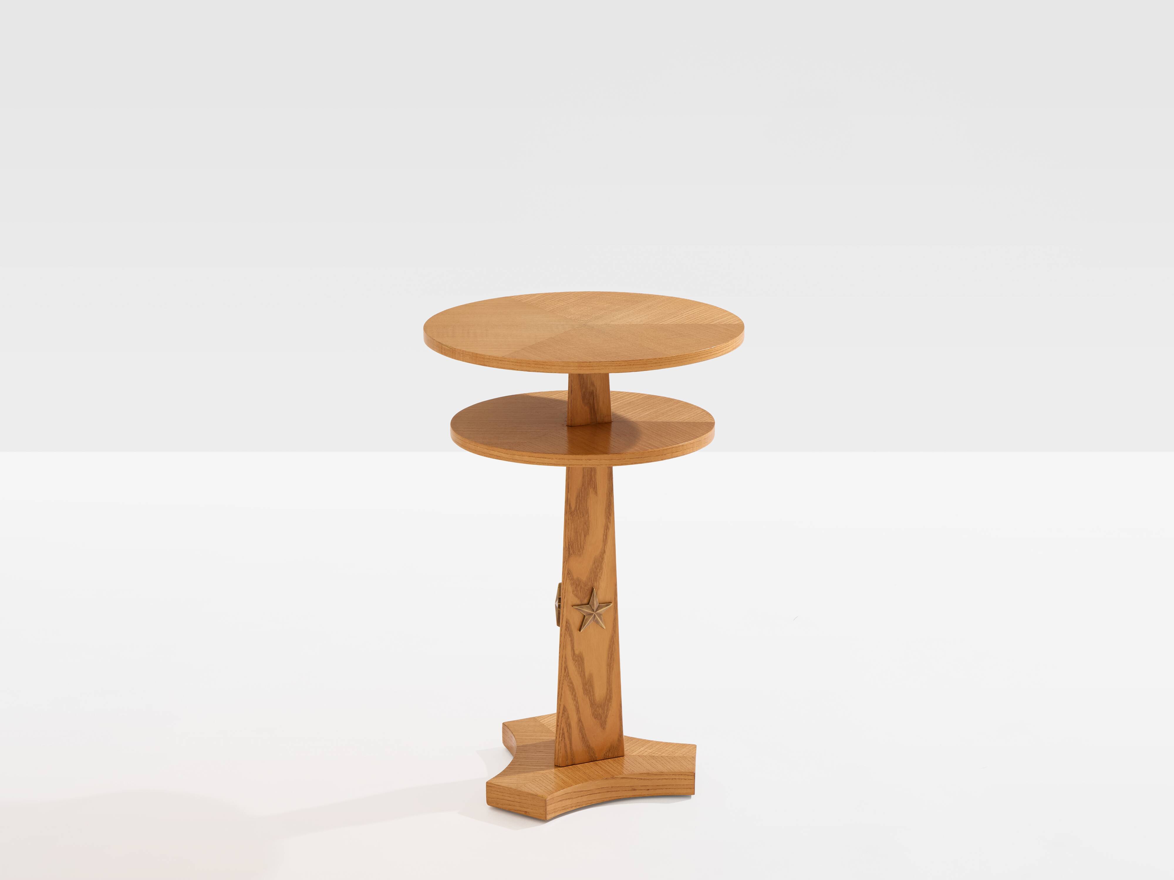 André Arbus table d'appoint en frêne et laiton vers 1940