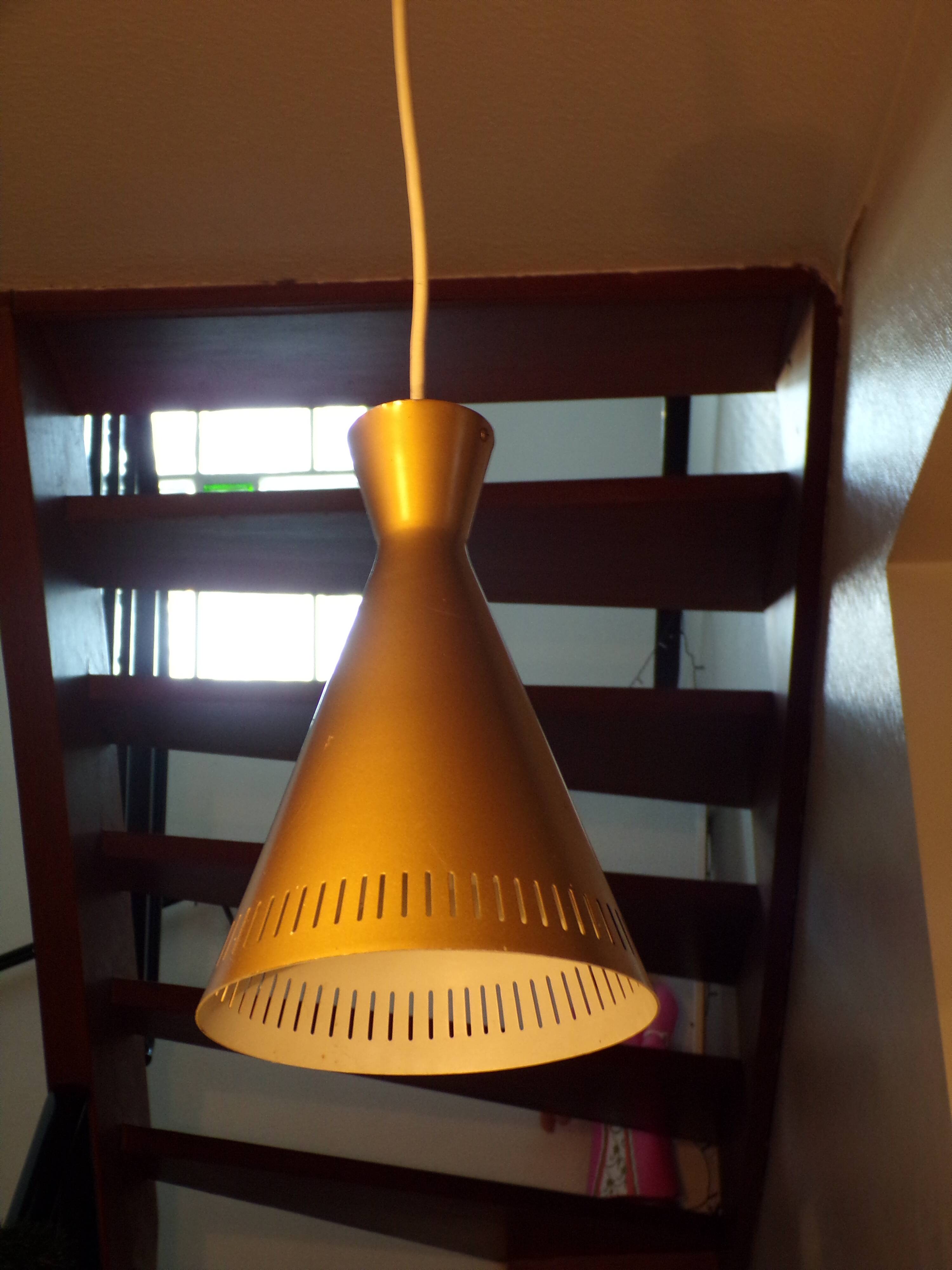 Diabolo suspension Italy 1960