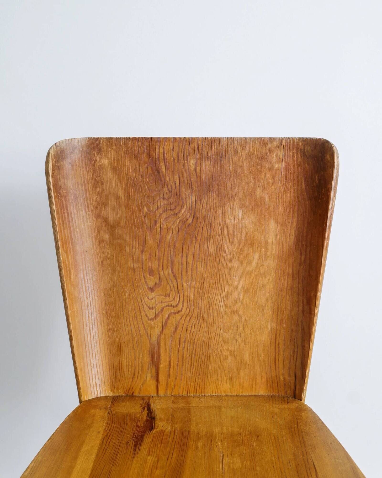 SWEDISH DINING CHAIRS IN PINE BY GÖRAN MALMVALL, 1940s