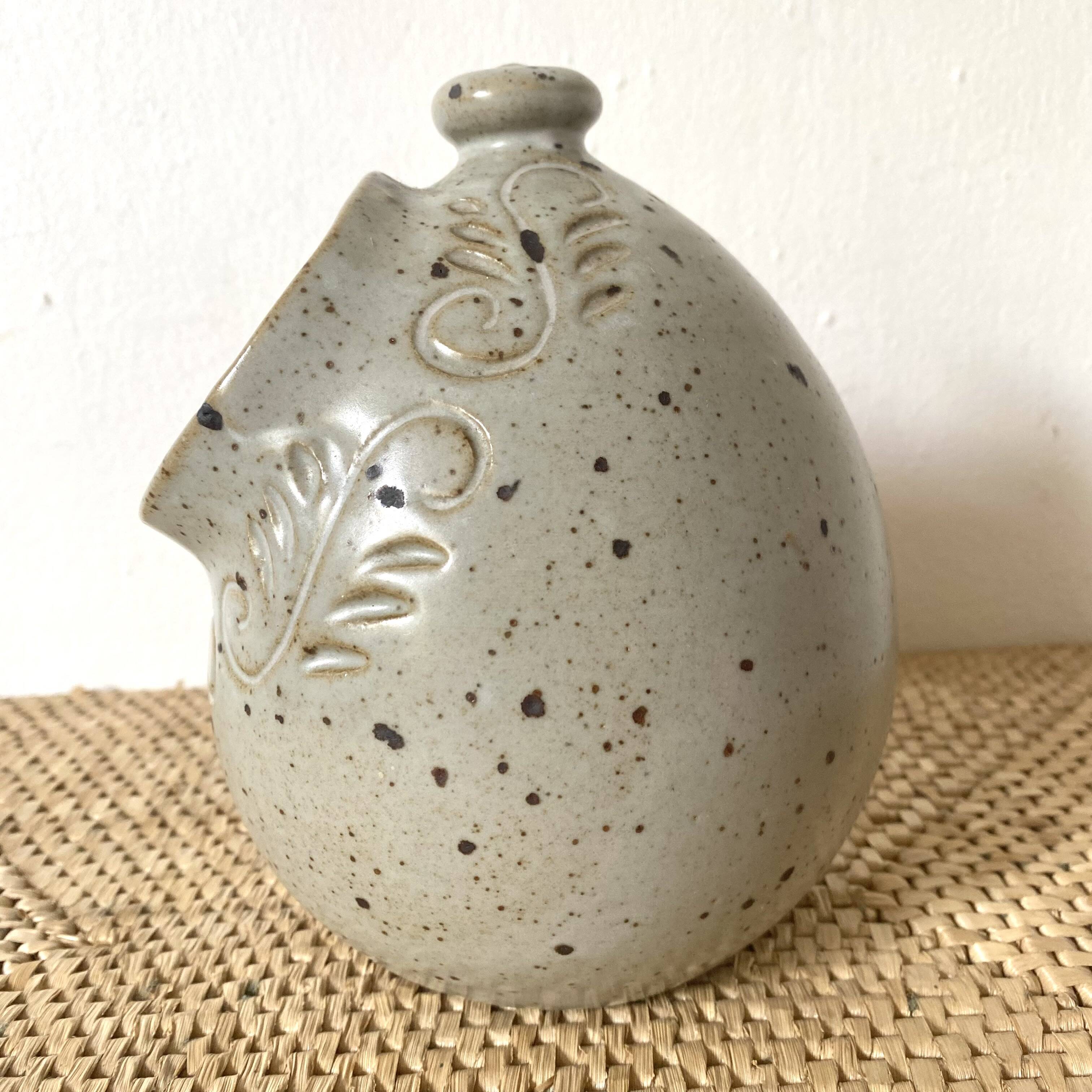 Salt pot in pyrite stoneware