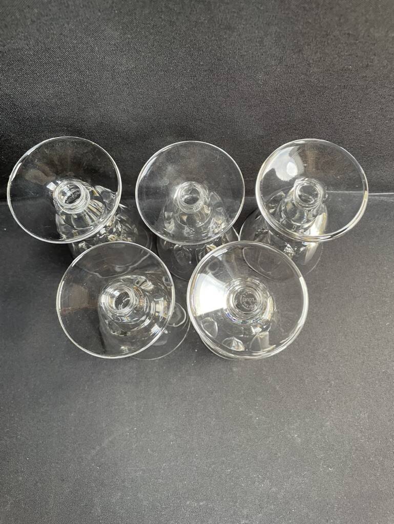 2899 – 5 Saint Louis wine glasses Jersey service In strong cut crystal
