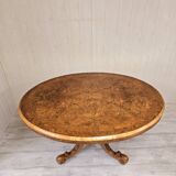 Napoleon III era pedestal table in burr walnut