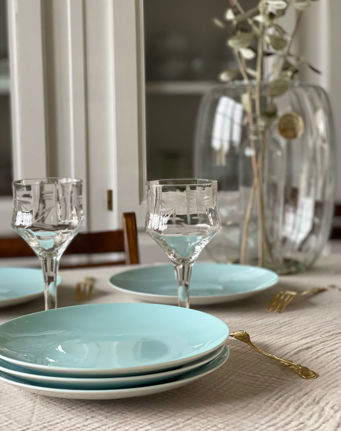 6 Guy Degrenne dessert plates