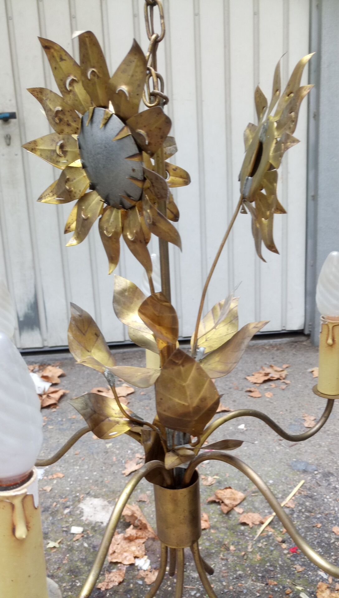 Chandelier sunflower years 70