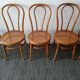 Suite de 5 chaises bistrot caramel cannées années 70
