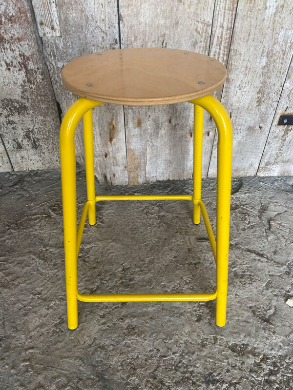 Tabouret Industriel Ancien Tube Métal Jaune + Assise Bois Vintage