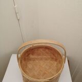 Wooden basket with slats