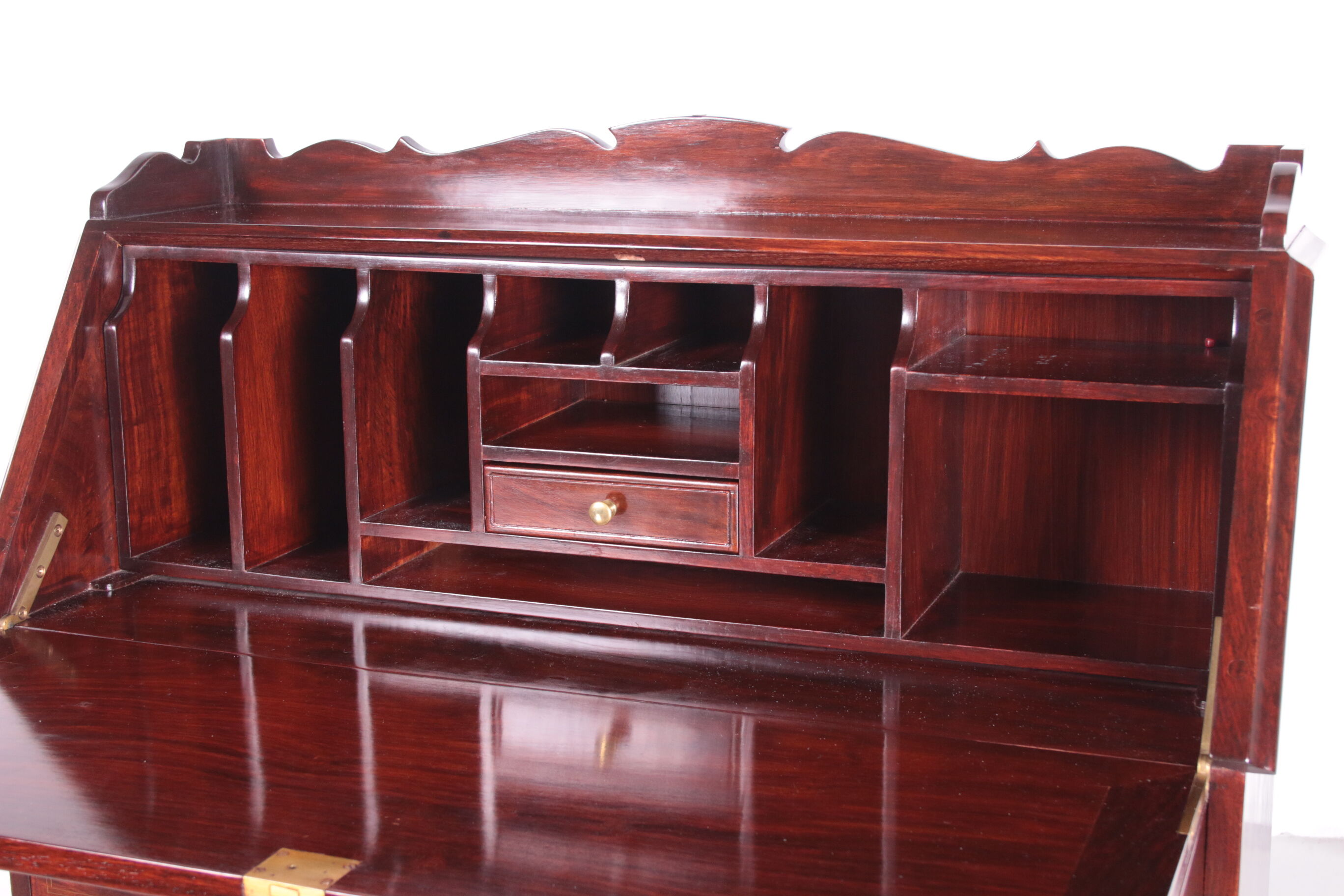 English Mahogany Desk Queen Anne Style, 1970s