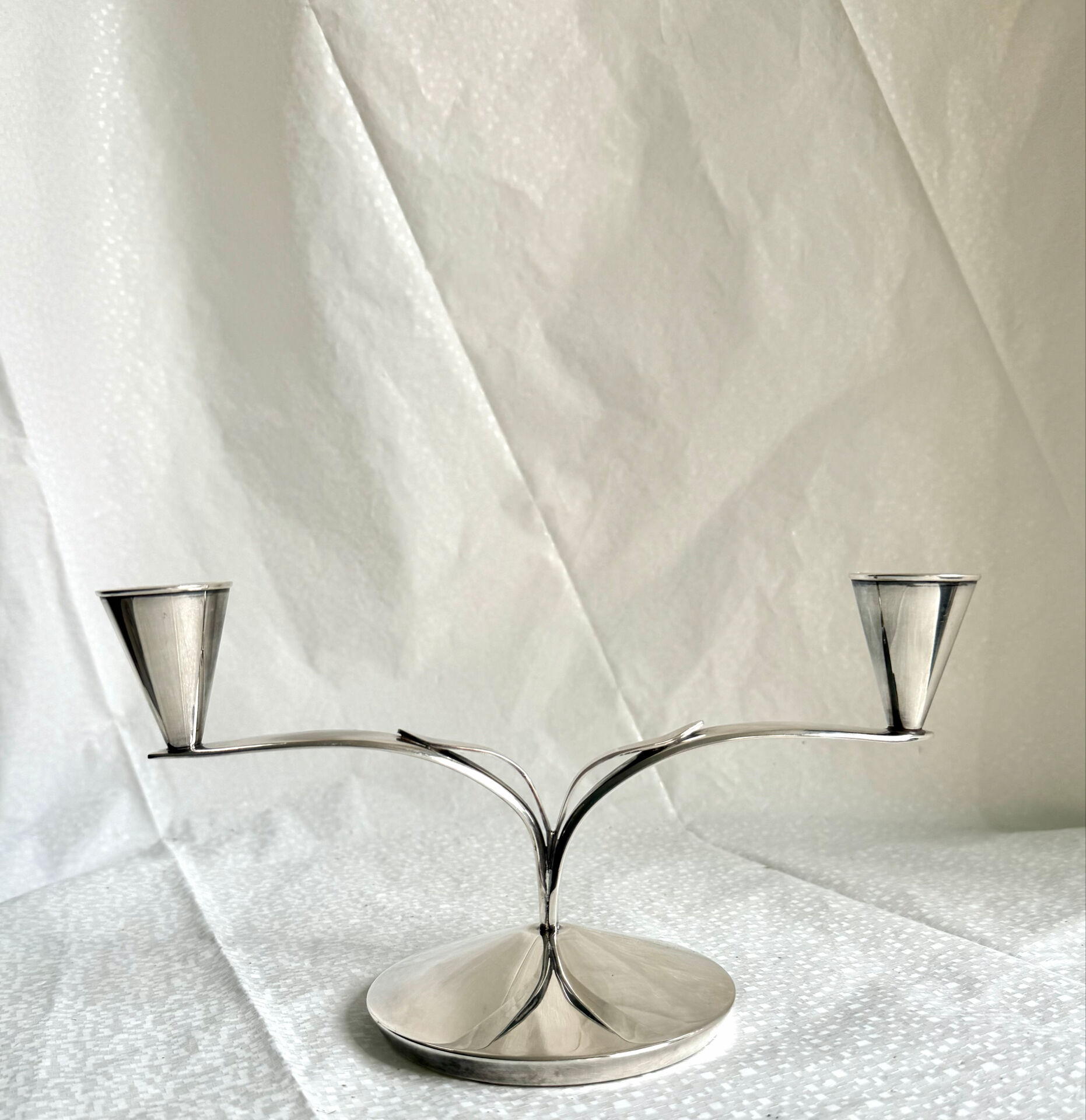 Bougeoir double en argent massif de style Art Déco danois