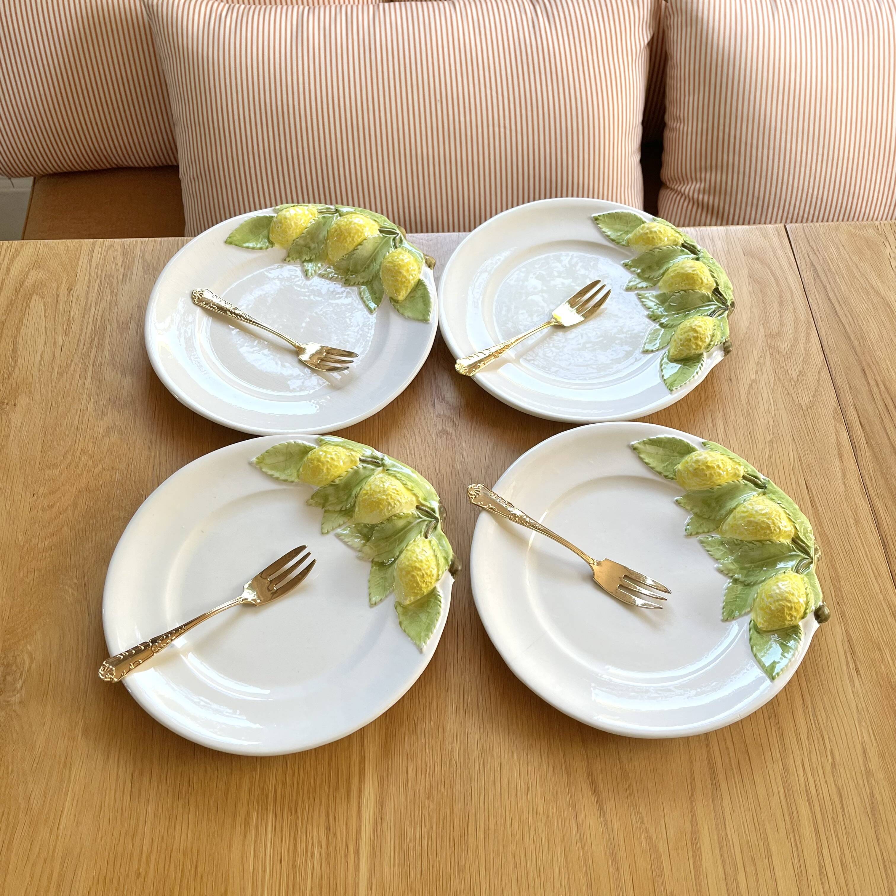 Assiettes à dessert barbotine citrons