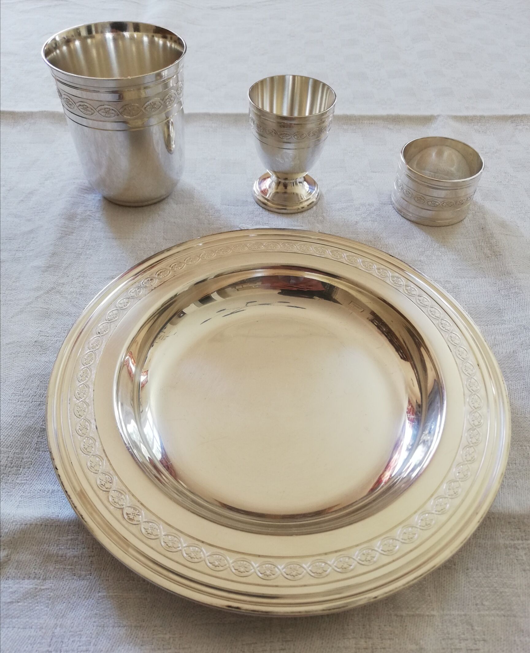 Timbale / Coquetier / towel round plate empty pocket Christofle Villeroy collection