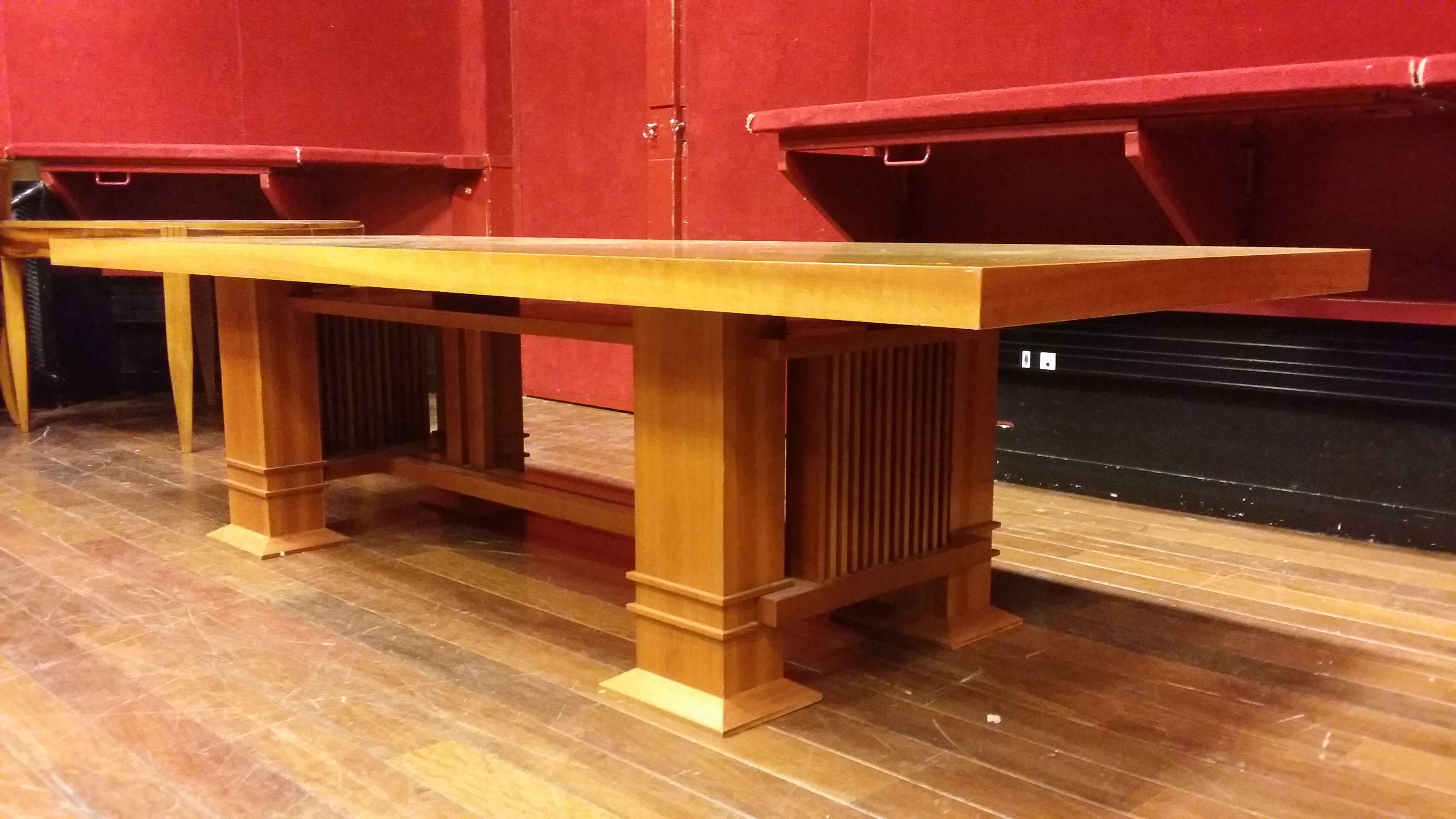 Table 605 by Frank Lloyd Wright edition Cassina Allen