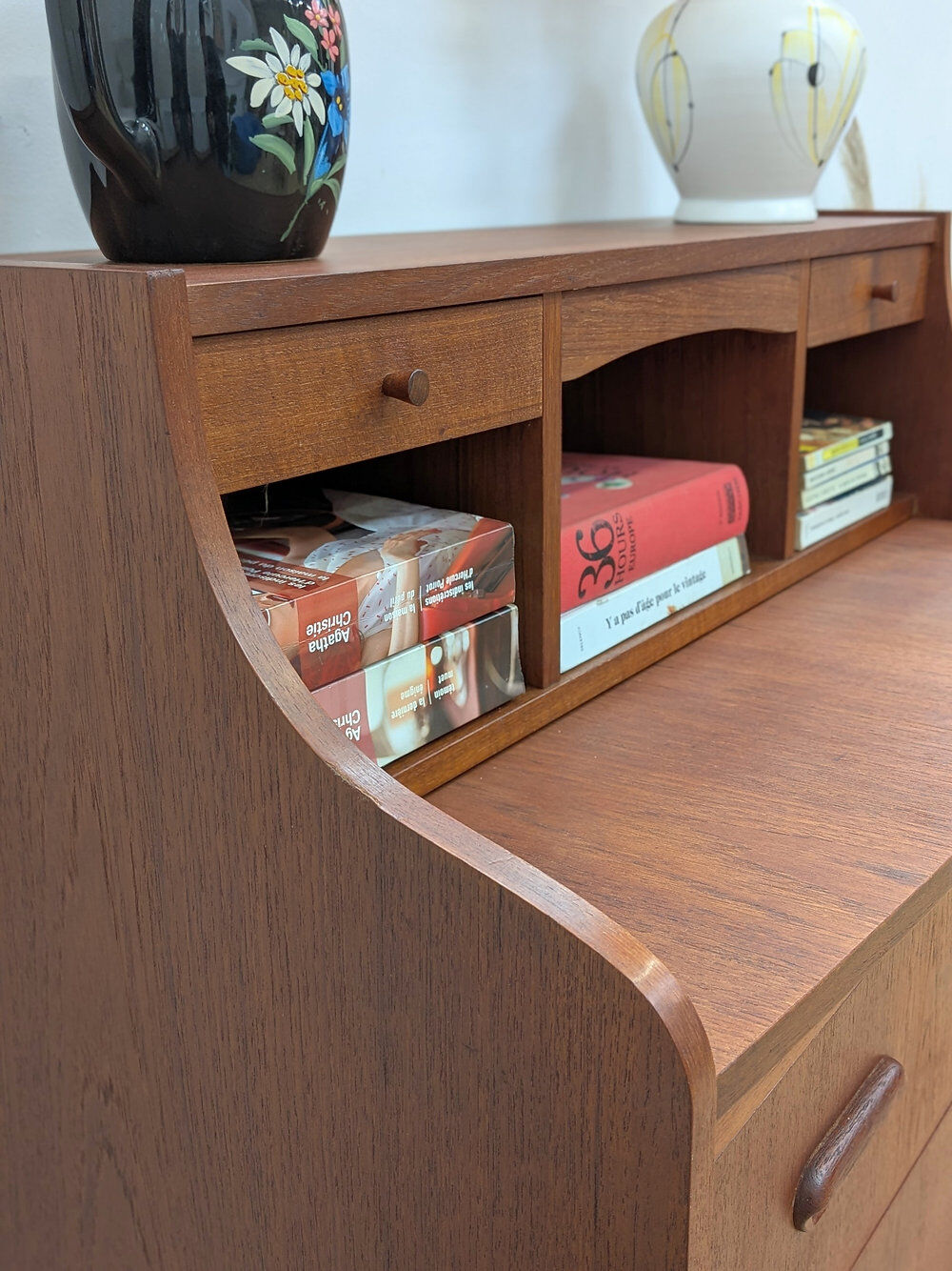Secrétaire vintage scandinave en teck