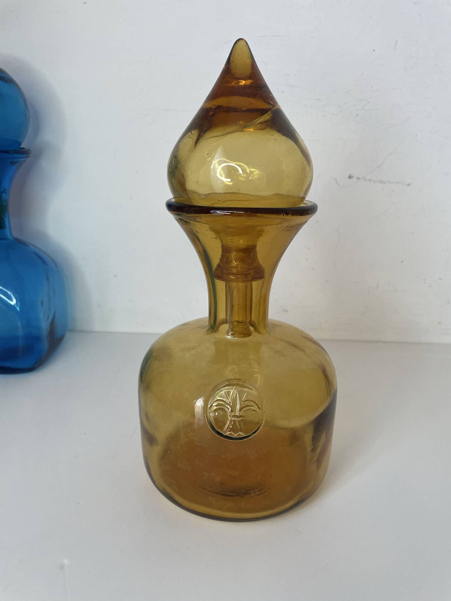 Italian carafe Empoli Fleur de Lys