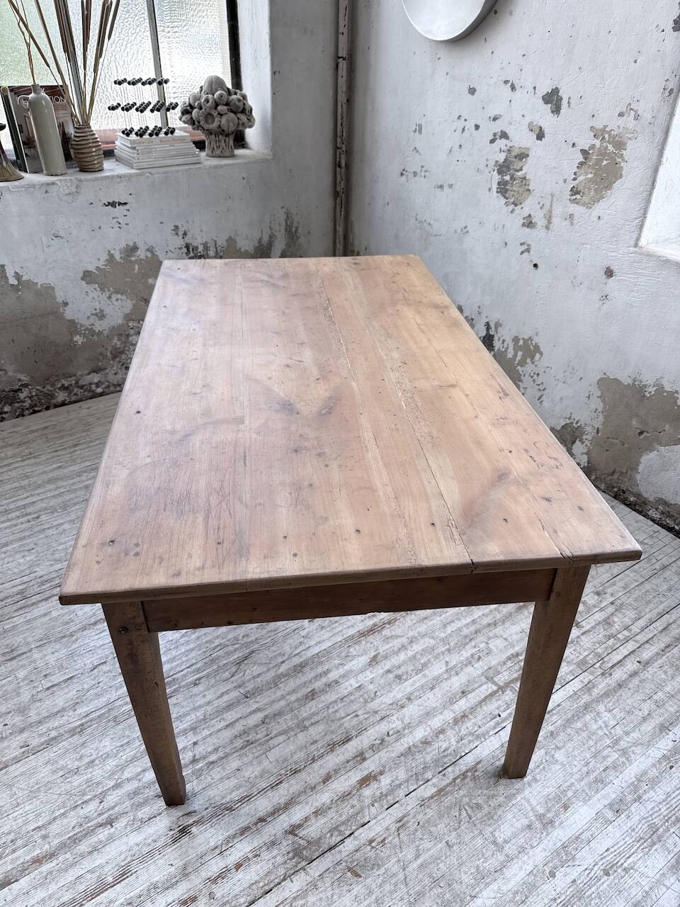 Farm table with tapered legs, cherry wood, 150 cm