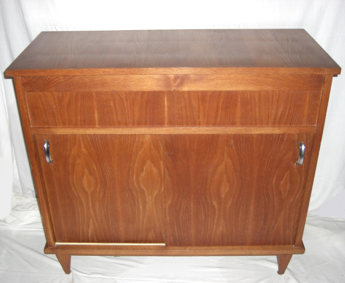 Dresser vintage Scandinavian year 50
