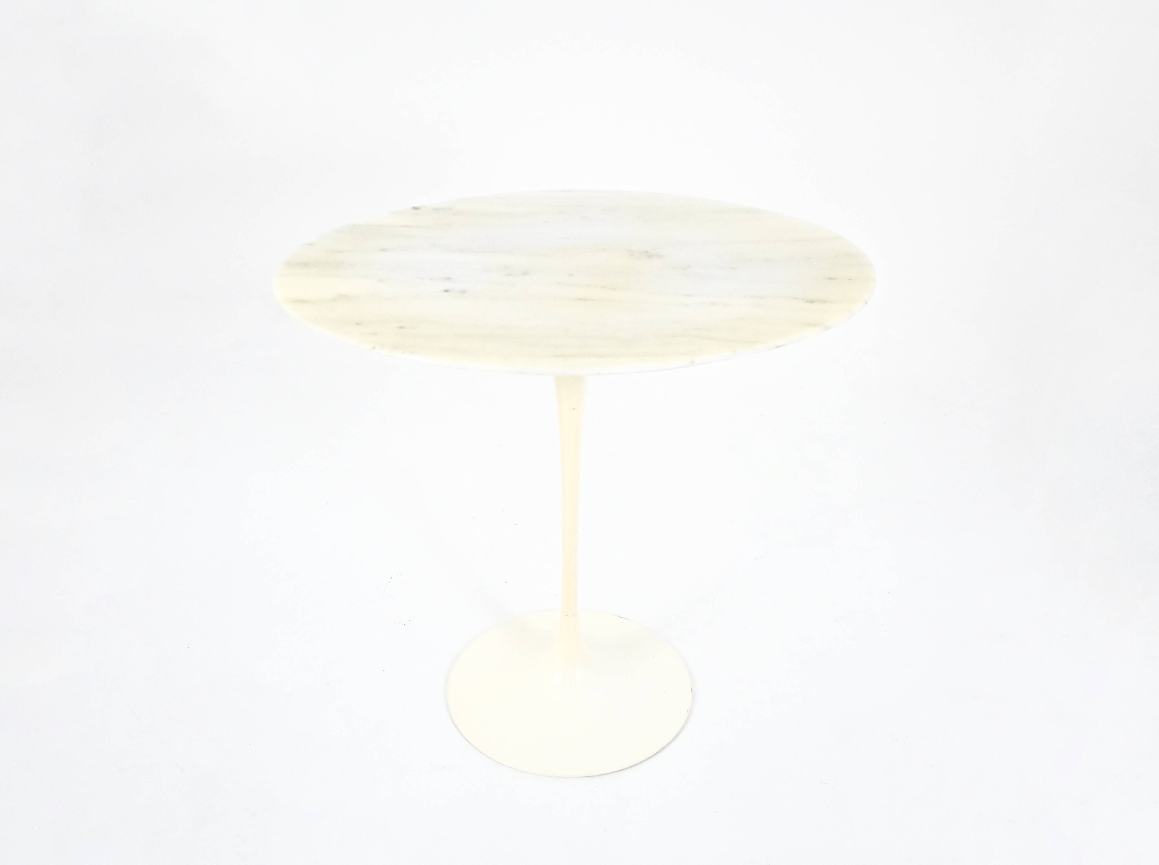 Oval side table by Eero Saarinen for Knoll International, 1960s