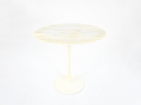 Table d'appoint ovale par Eero Saarinen pour Knoll International, 1960s