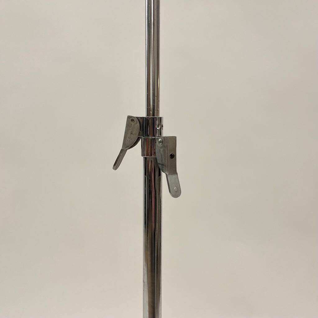 Lampadaire vintage style industriel de Ernesto Gismondi éditée par Artemide en Italie vers 1978
