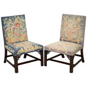Paire de chaises Thomas Chippendale époque 1760 brodées sculptées