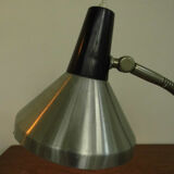 Desk lamp