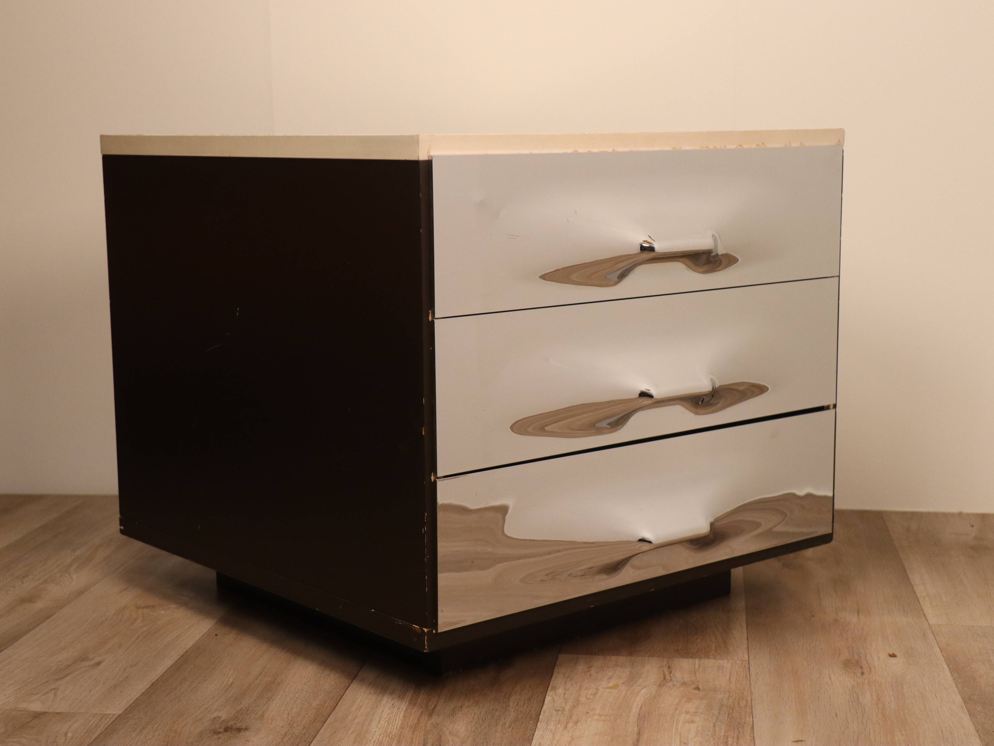 Raymond Loewy's vintage bedside table for Doubinsky Frères, 1970