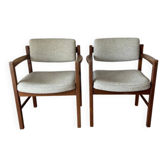 Set of 2 Jens Risom armchairs