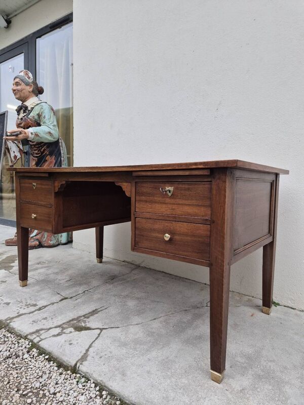 Bureau de ministre style Louis XVI en noyer massif, 4 tiroirs fabrication ancienne