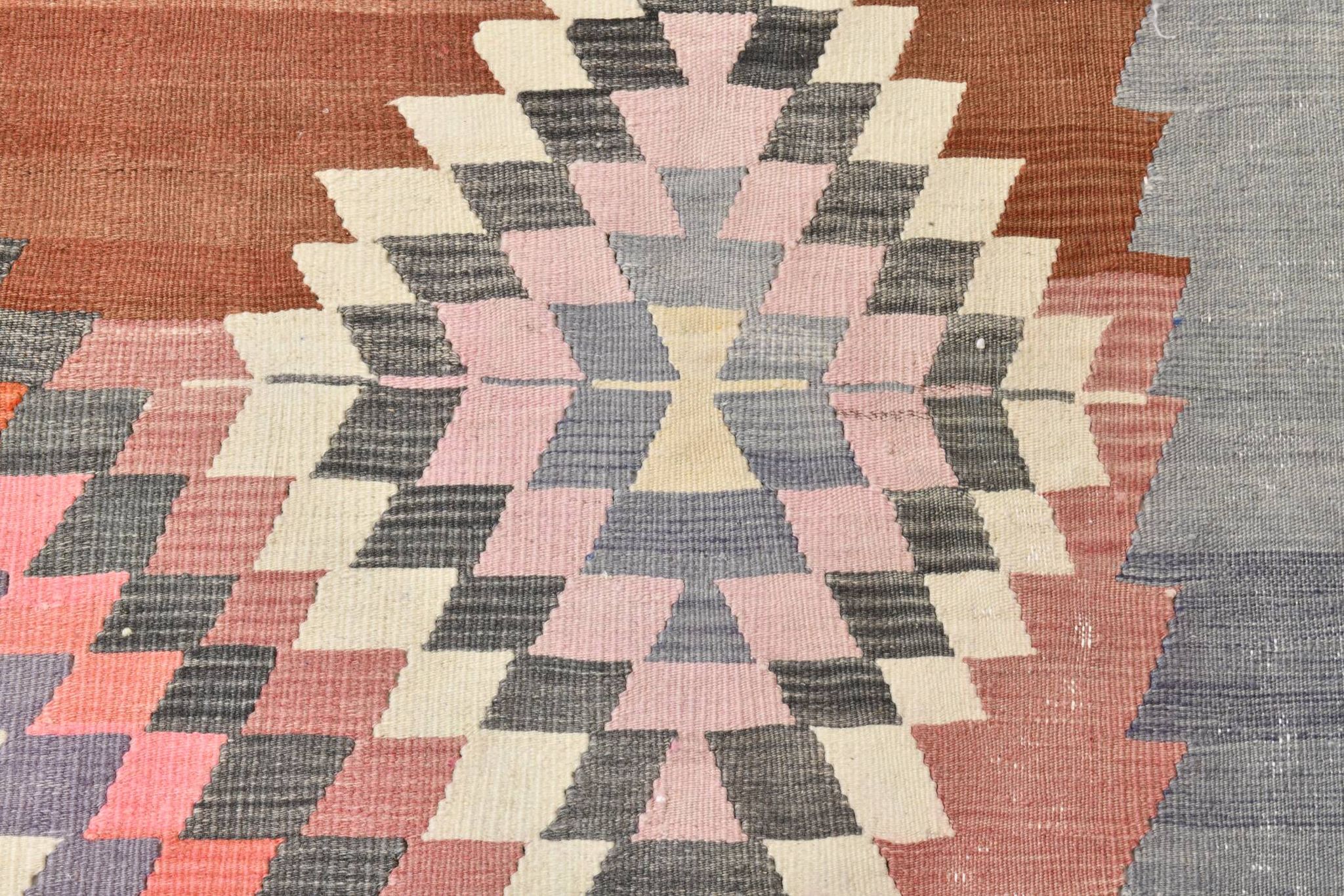 5x8 Red & Pink Handmade Geometric Kilim Area Rug, 160x238Cm