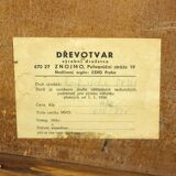 Table basse vintage en noyer, Drevotvar, Tchécoslovaquie 1960
