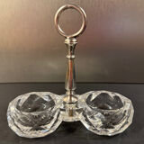 Salière double en cristal taillé signée Baccarat avec monture en métal