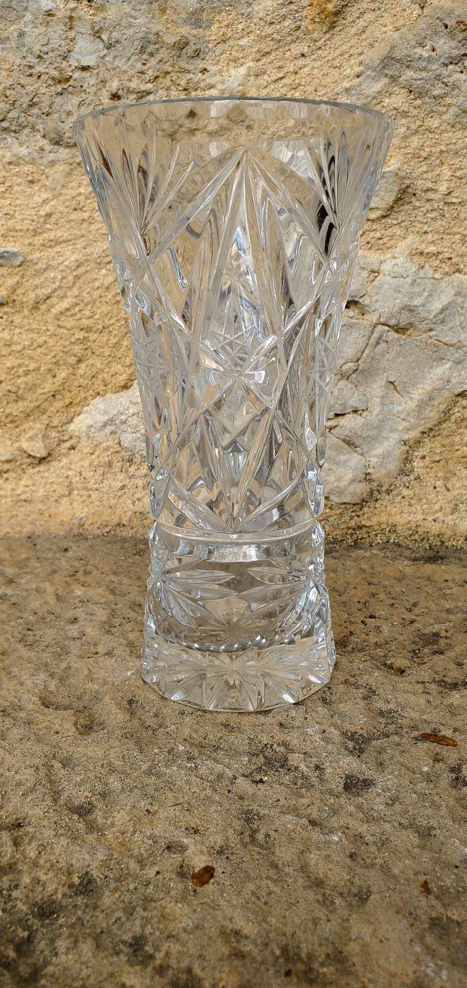 Chiseled crystal vase
