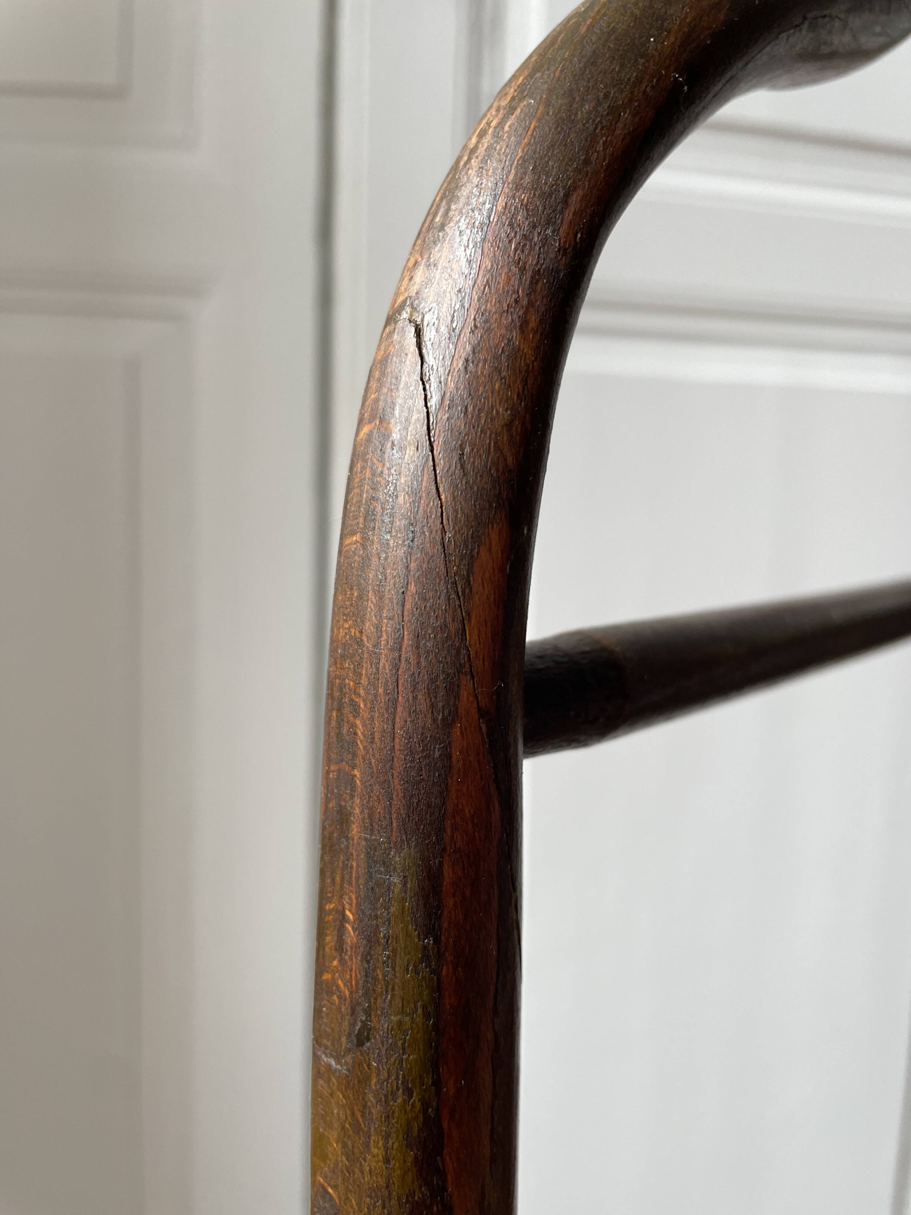 Thonet P133 valet, circa 1920