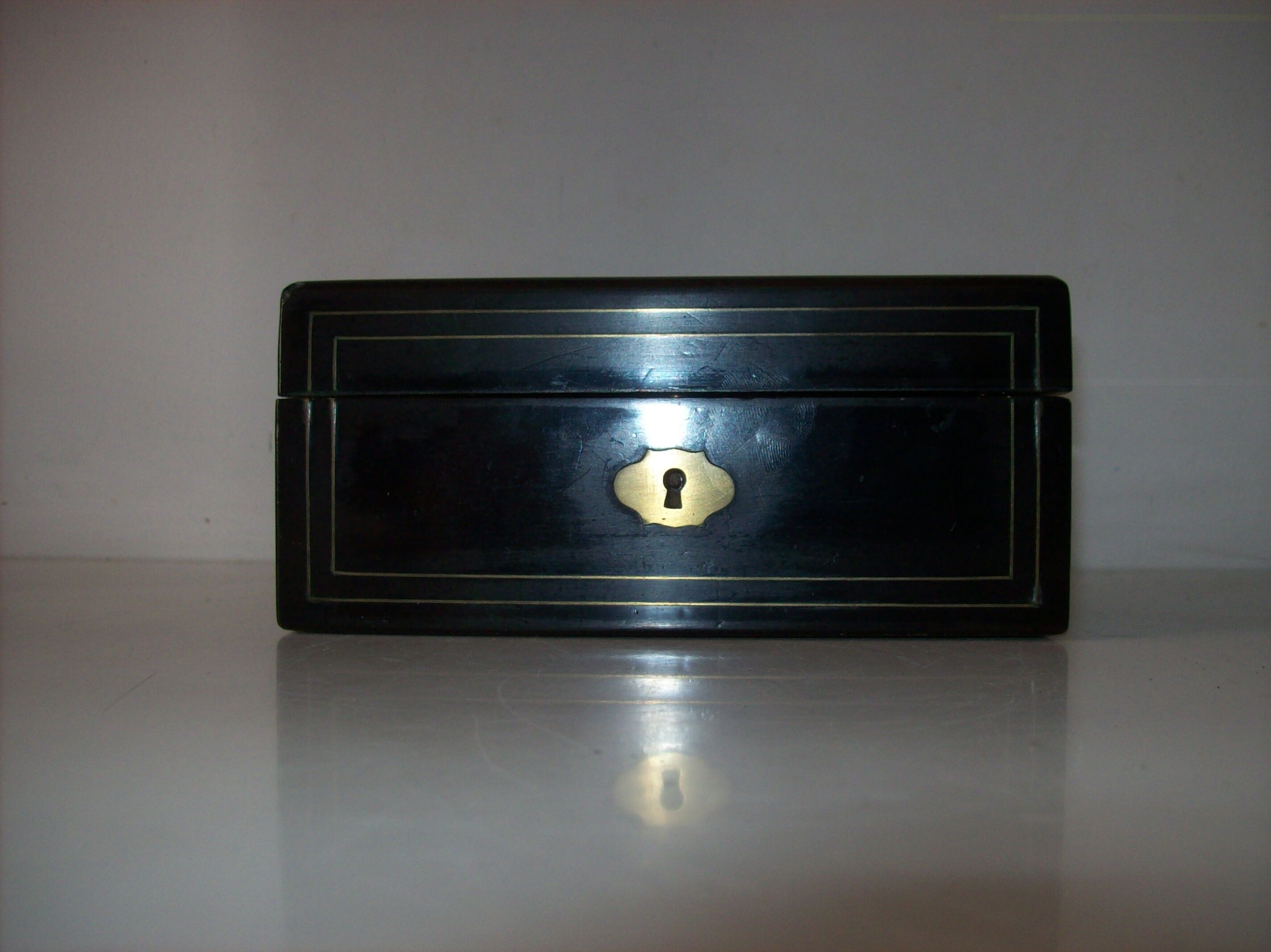 Old jewelry box 19th