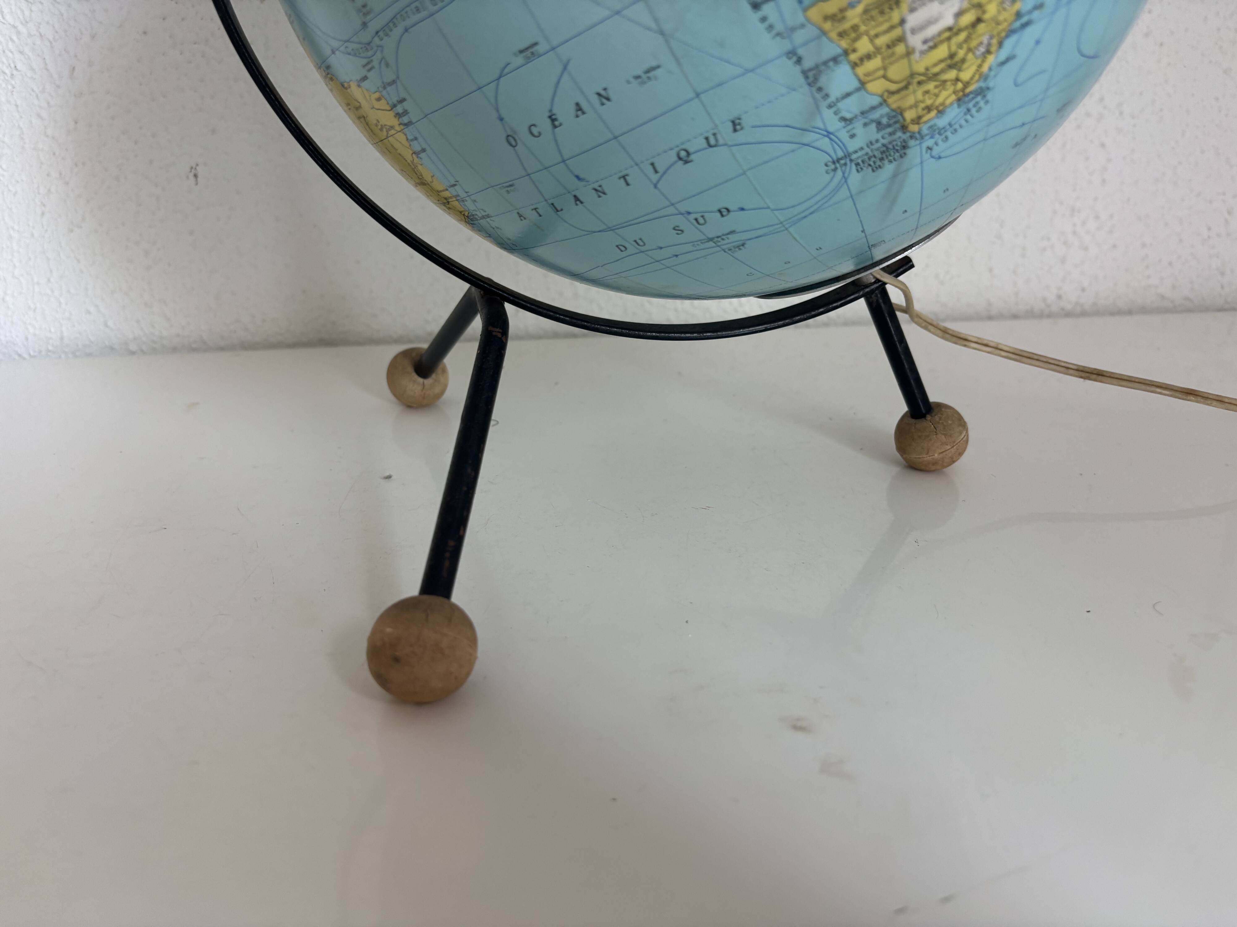 Vintage globe 1962 terrestrial world map glass tripod Taride - 32 cm