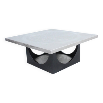 Heinz LILIENTHAL (1927-2006), table basse, bois, plaque gravée, années 1970