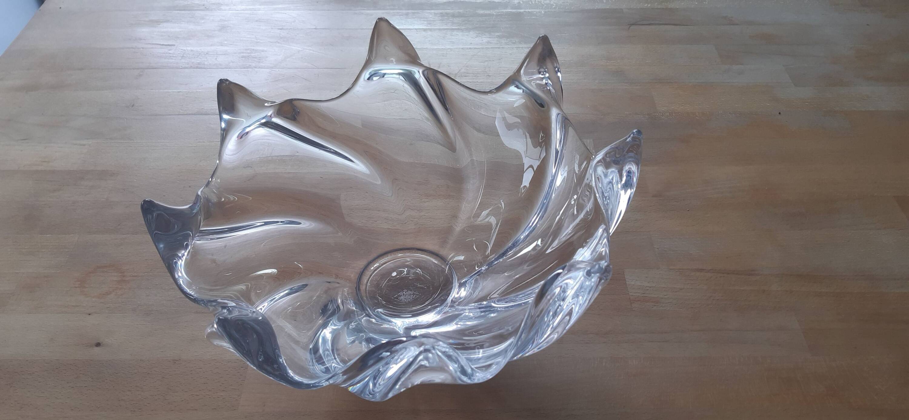 Antique fruit bowl from Vannes art crystal factory