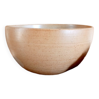 Sandstone salad bowl Village of France