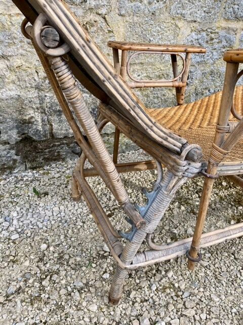 Old rattan chaise longue 20th century