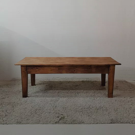 HUNT AROUND FOR WOOD COFFEE TABLES