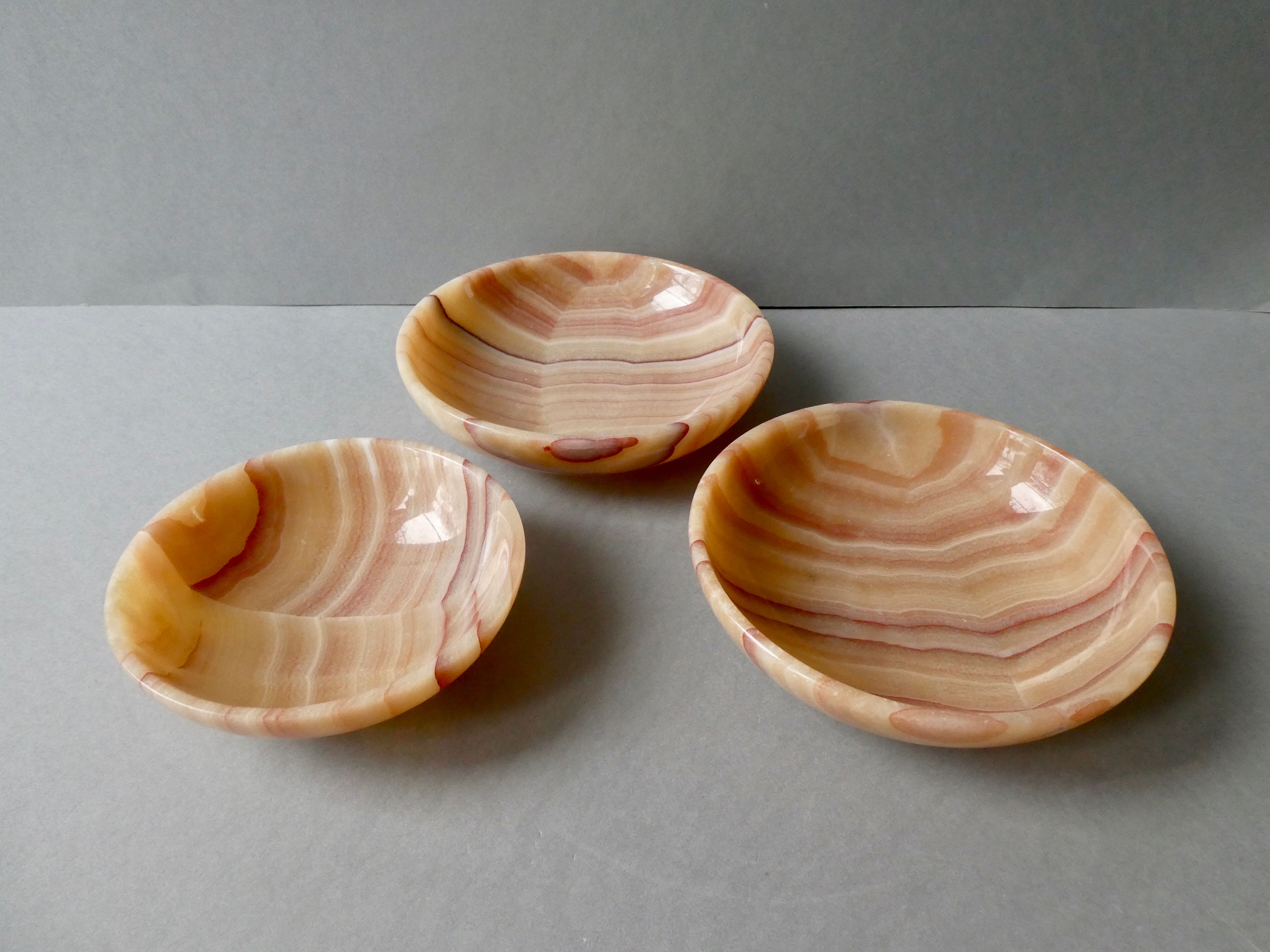 Set of 3 cups, empty pink agate pocket, 70s