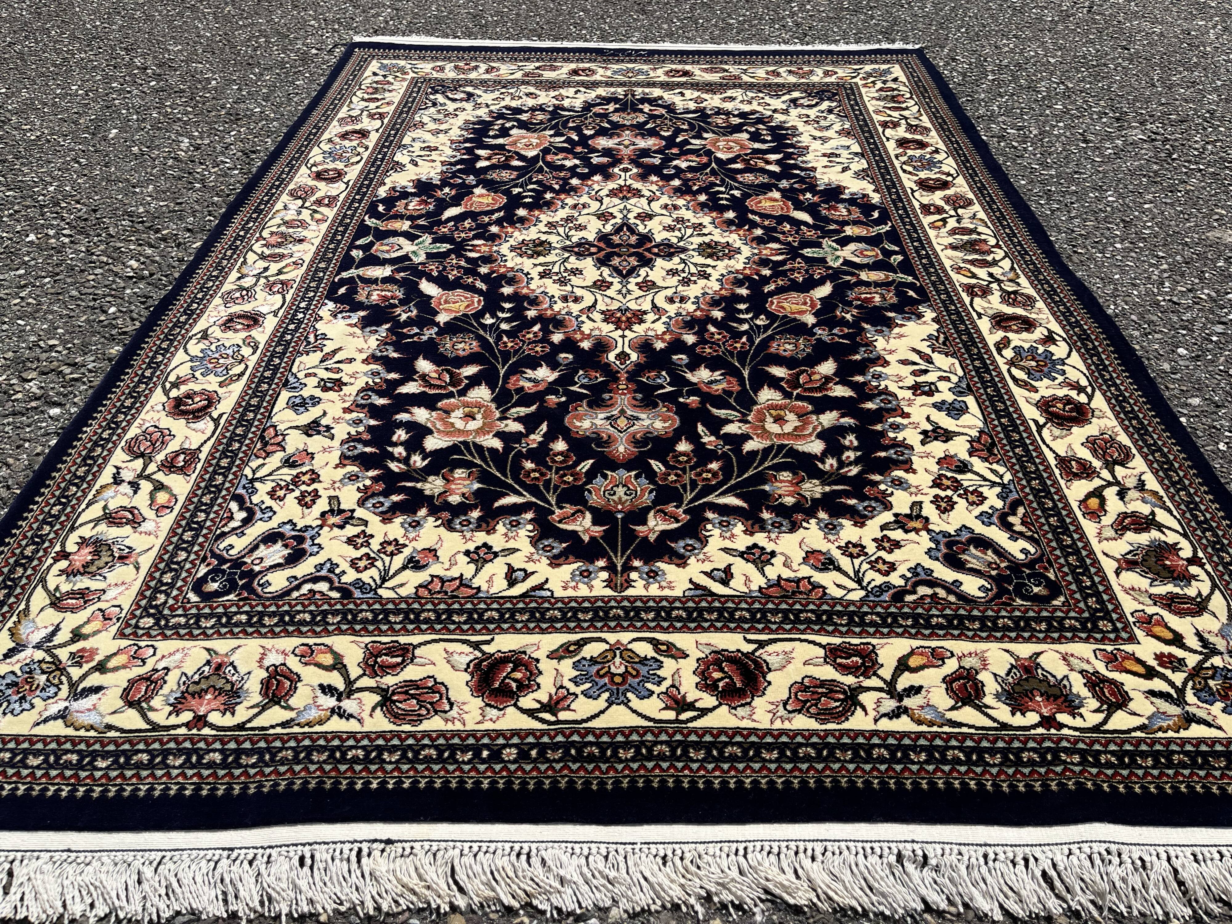 Ghoum Persian Rug "Extra Fine" wool and silk, Signed