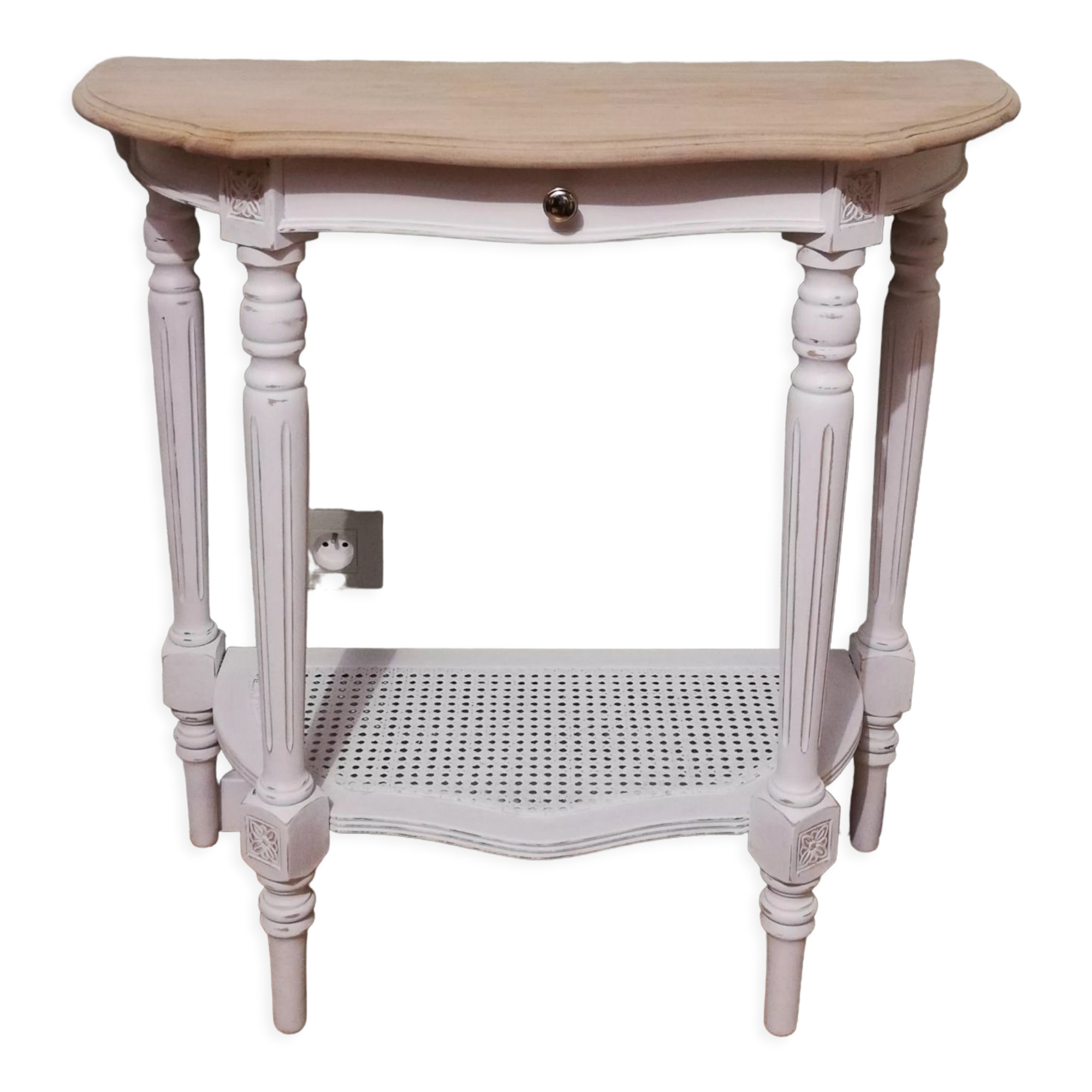 Shabby-style half-moon console